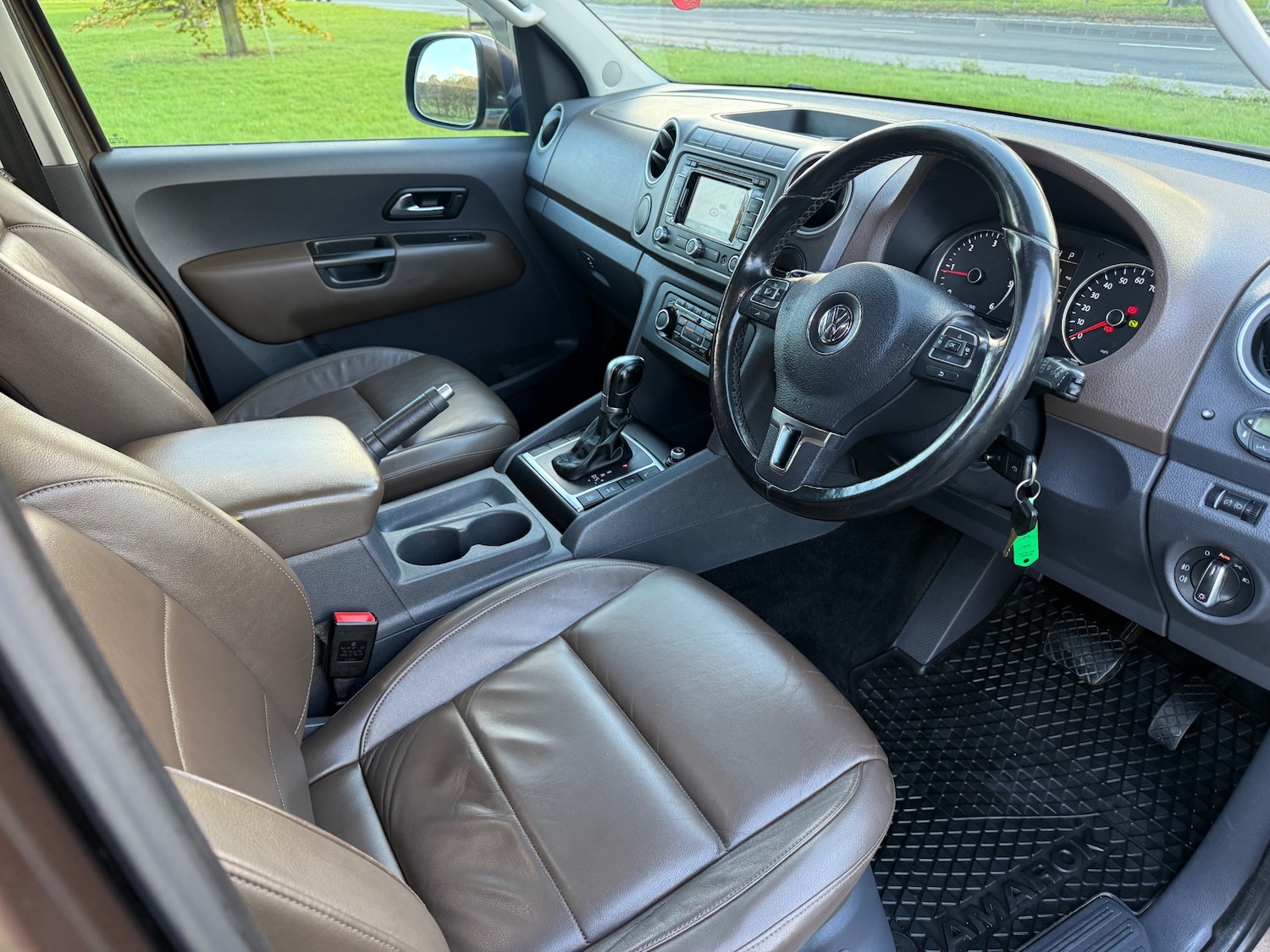 Used Volkswagen Amarok 2012 for sale - 76381982: Photo 17