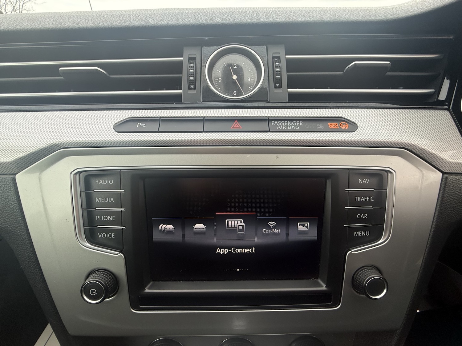 Used Volkswagen Passat 2016 for sale - 77639001: Photo 28