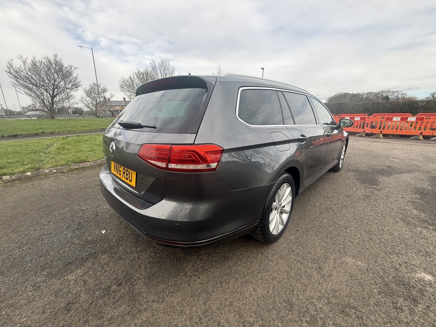 Used Volkswagen Passat 2016 for sale - 77639001: Photo 3