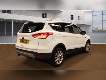 Used Ford Kuga 2015 for sale - 76226684: Photo