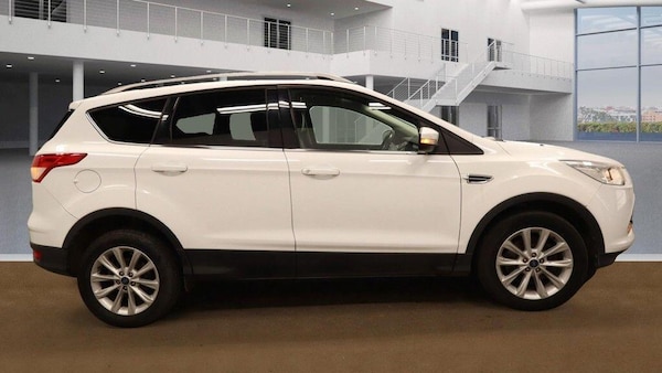 Used Ford Kuga 2015 for sale - 76226684: Photo 5