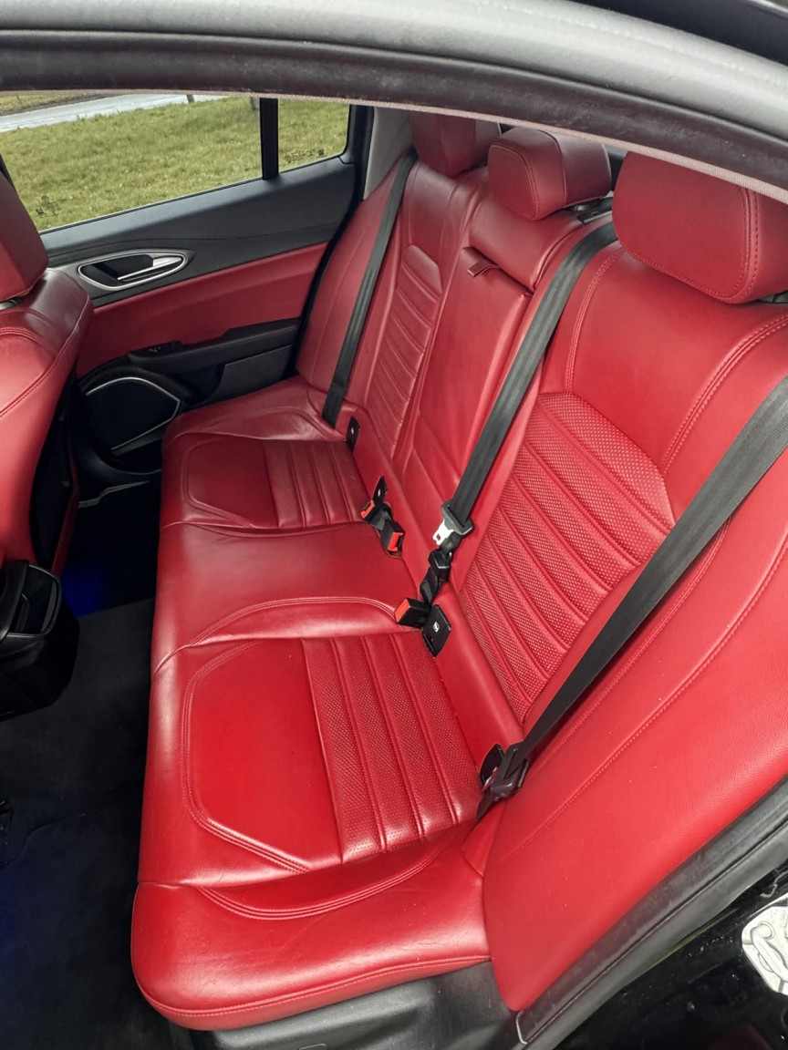 Used Alfa Romeo Giulia 2017 for sale - 77609956: Photo 13