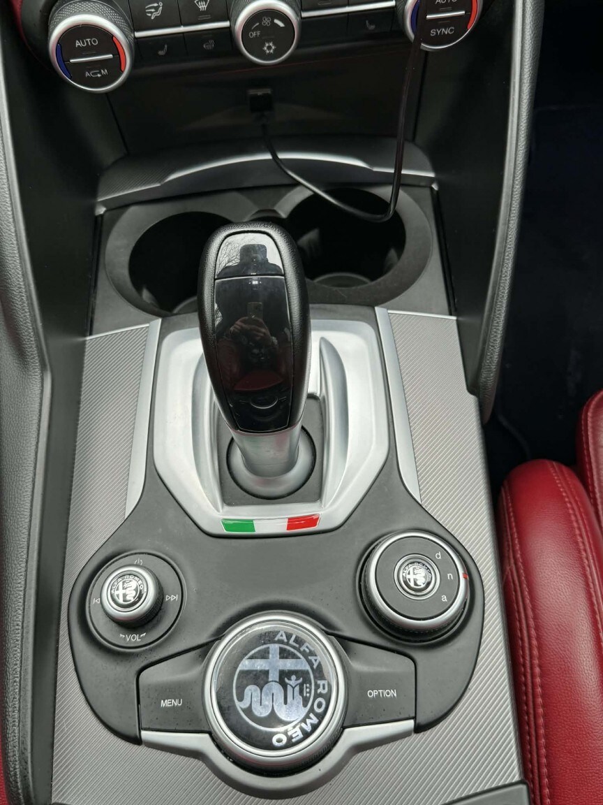 Used Alfa Romeo Giulia 2017 for sale - 77609956: Photo 28