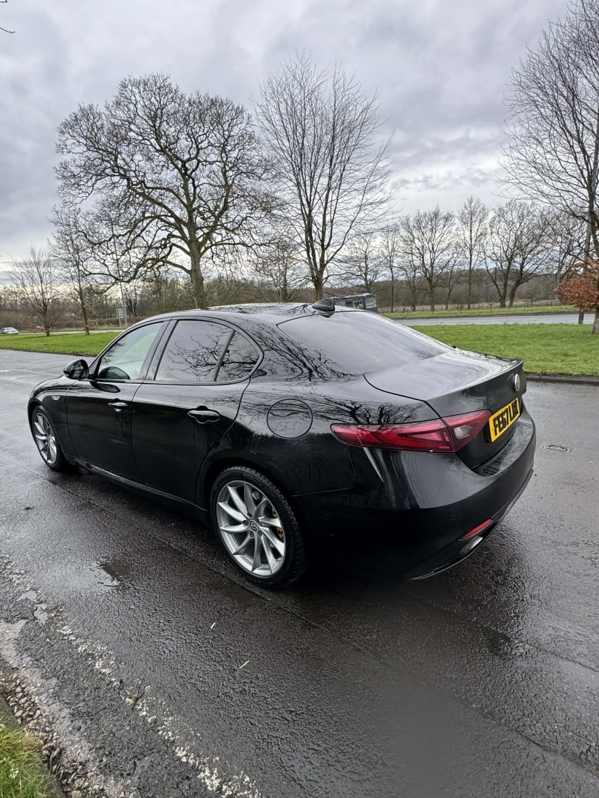 Used Alfa Romeo Giulia 2017 for sale - 77609956: Photo 3