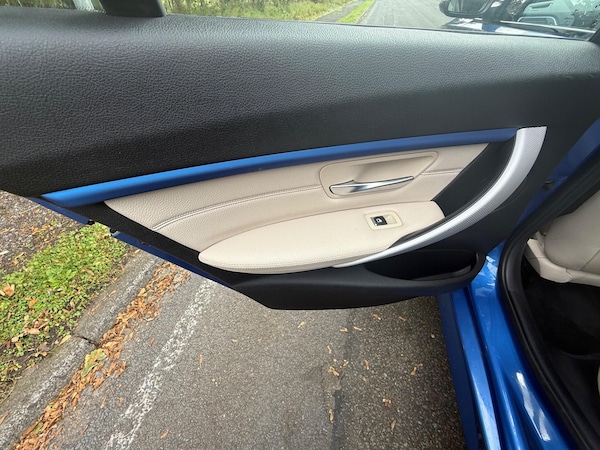 Used BMW 3 Series 2016 for sale - 76214581: Photo 19
