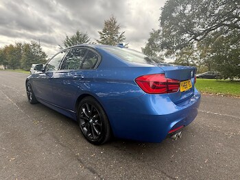 Used BMW 3 Series 2016 for sale - 76214581: Photo 2