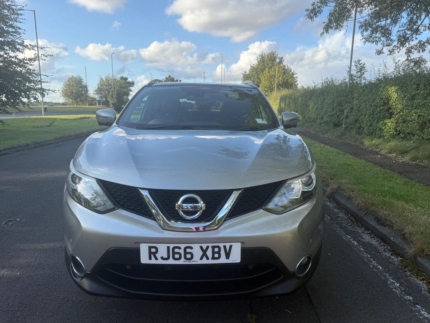 Used Nissan Qashqai 2017 for sale - 76352254: Photo 11