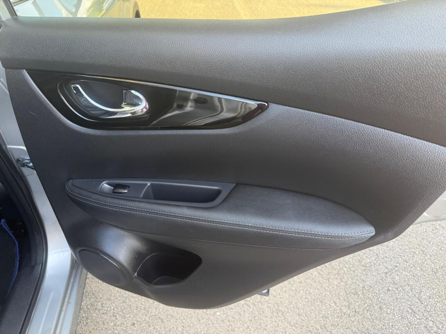 Used Nissan Qashqai 2017 for sale - 76352254: Photo 24