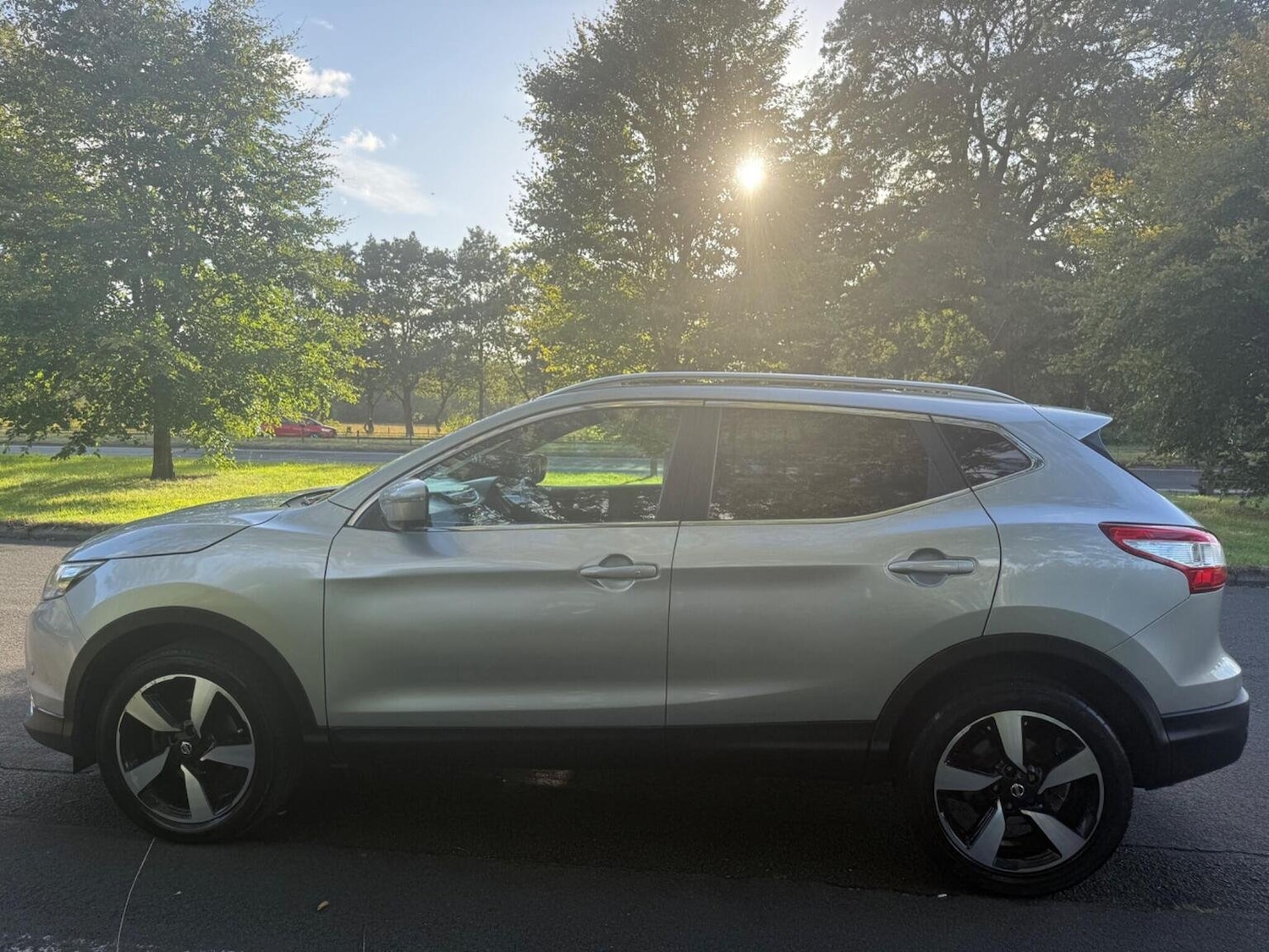 Used Nissan Qashqai 2017 for sale - 76352254: Photo 9