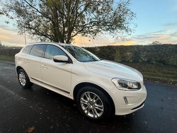 2013 - 2.0 D4 SE Lux 5-Door