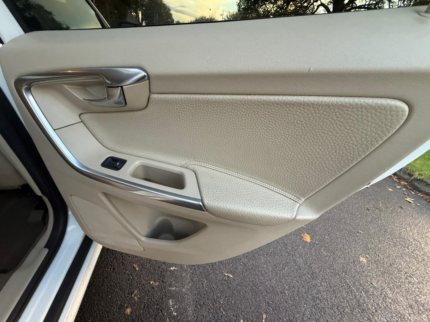 Used Volvo XC60 2013 for sale - 76352253: Photo 21