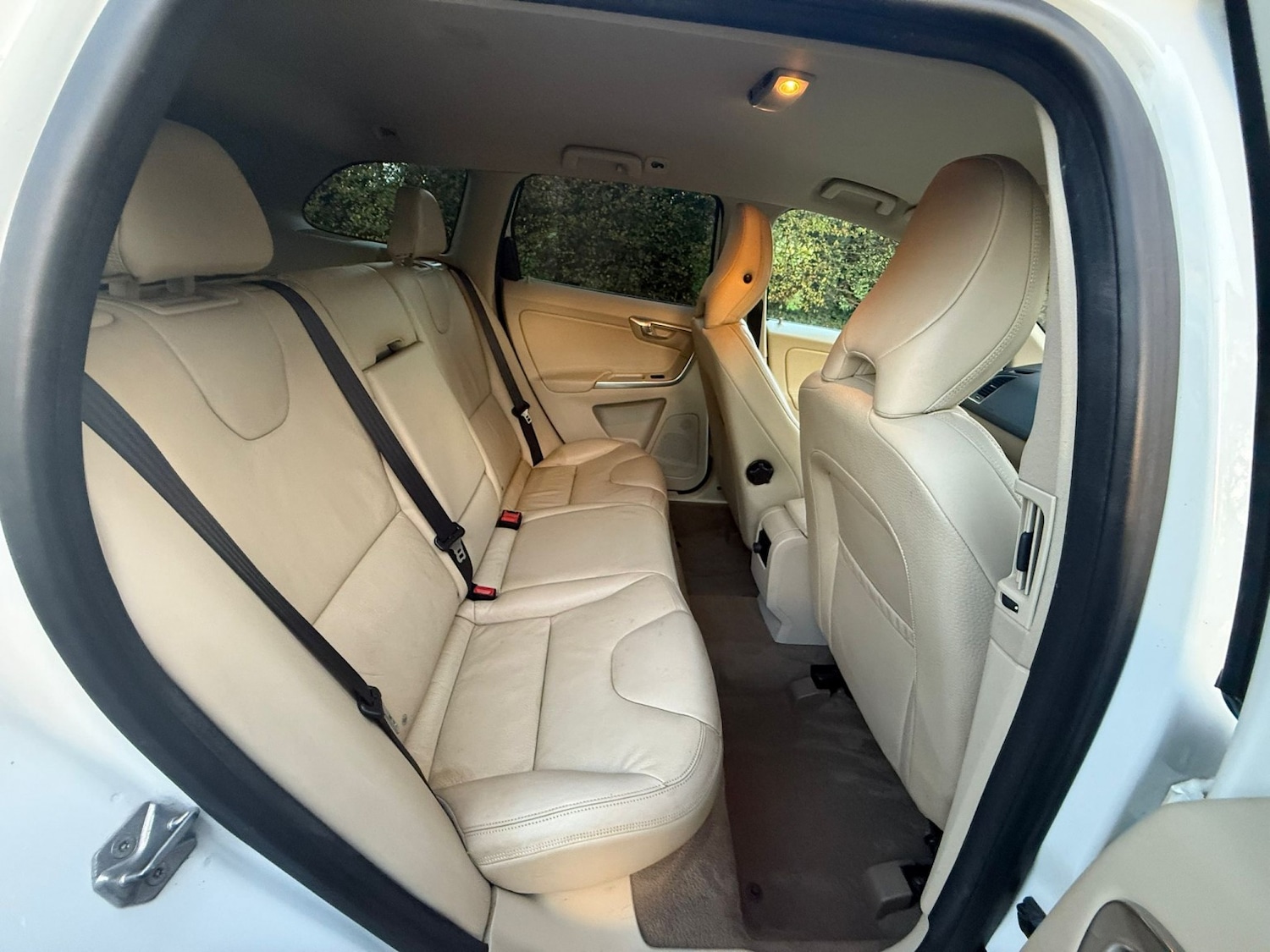 Used Volvo XC60 2013 for sale - 76352253: Photo 27