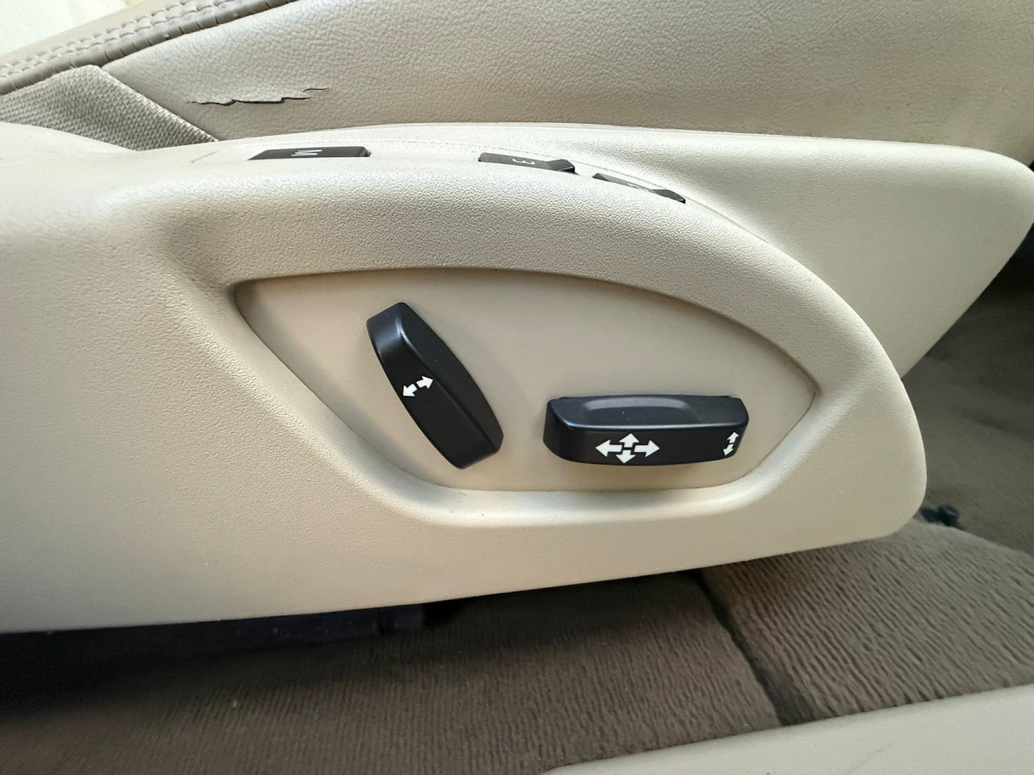 Used Volvo XC60 2013 for sale - 76352253: Photo 29