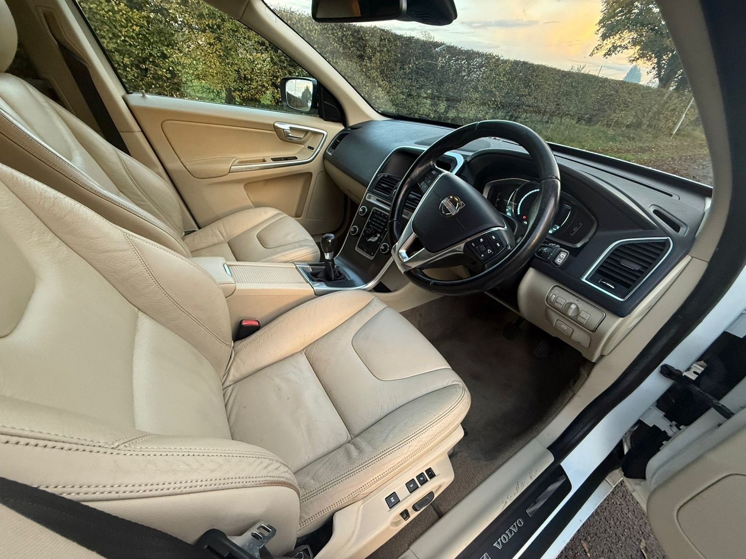 Used Volvo XC60 2013 for sale - 76352253: Photo 34