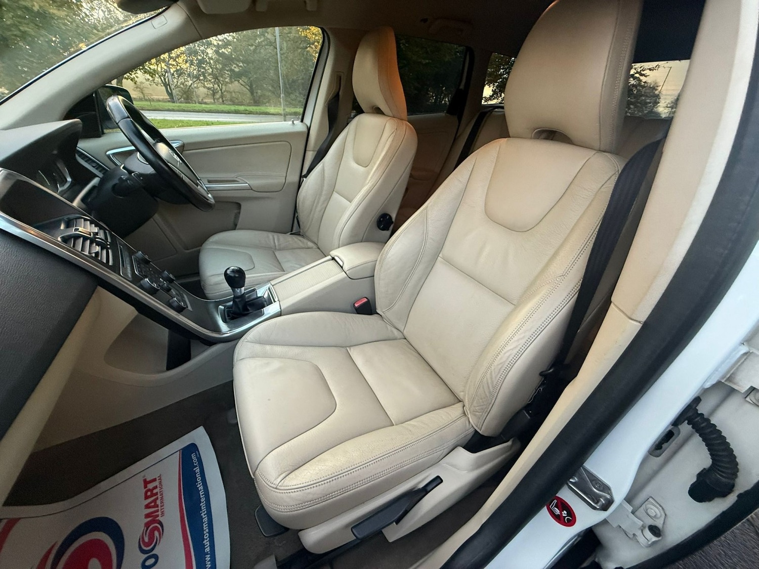 Used Volvo XC60 2013 for sale - 76352253: Photo 35