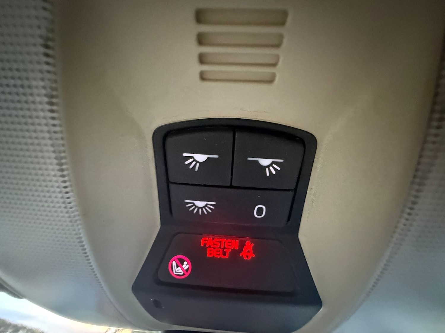 Used Volvo XC60 2013 for sale - 76352253: Photo 43