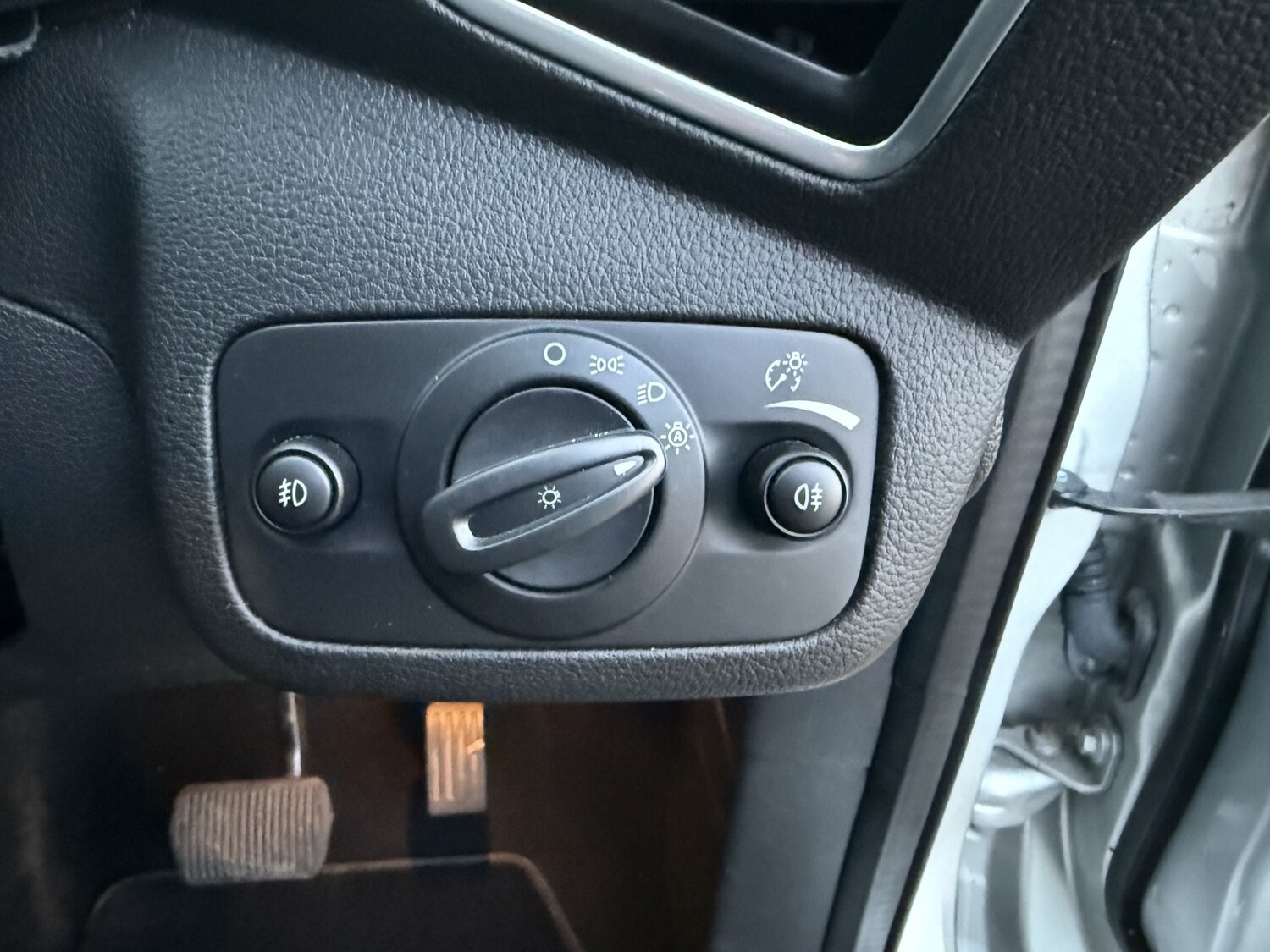 Used Ford Kuga 2013 for sale - 77953955: Photo 24