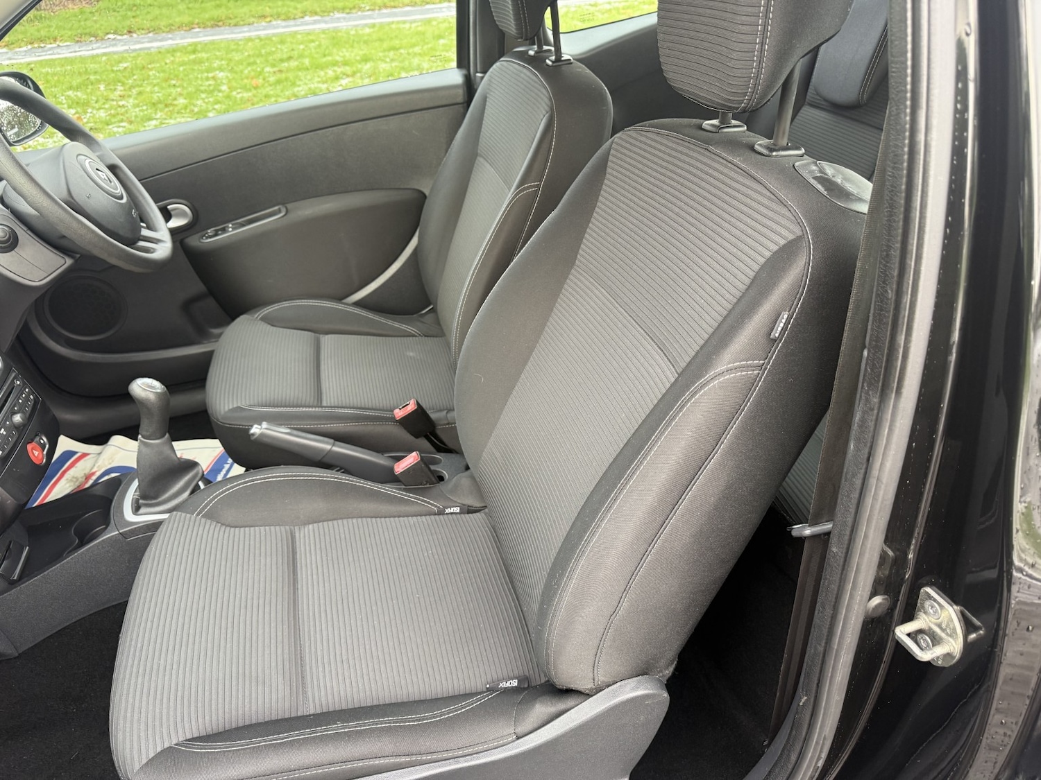 Used Renault Clio 2012 for sale - 77129470: Photo 17