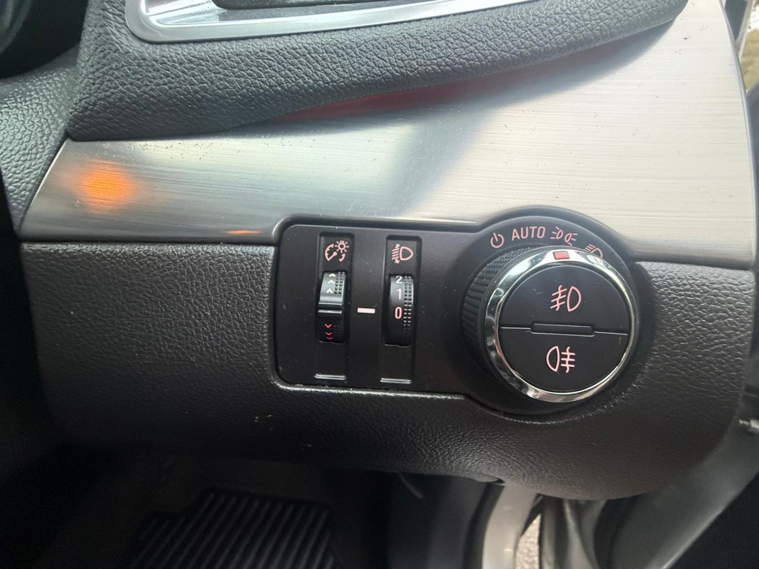 Used Vauxhall Mokka 2014 for sale - 76352256: Photo 19