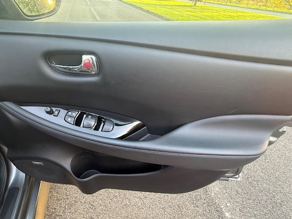 Used Nissan Leaf 2020 for sale - 76032713: Photo 17