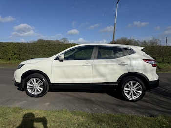 Used Nissan Qashqai 2014 for sale - 78057023: Photo