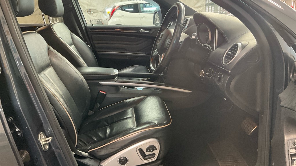 Used Mercedes-Benz M Class 2010 for sale - 76580000: Photo 11