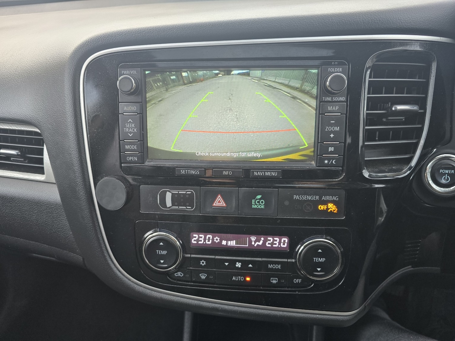 Used Mitsubishi Outlander 2014 for sale - 77749959: Photo 11