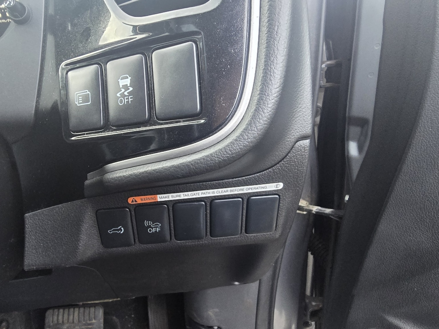 Used Mitsubishi Outlander 2014 for sale - 77749959: Photo 15