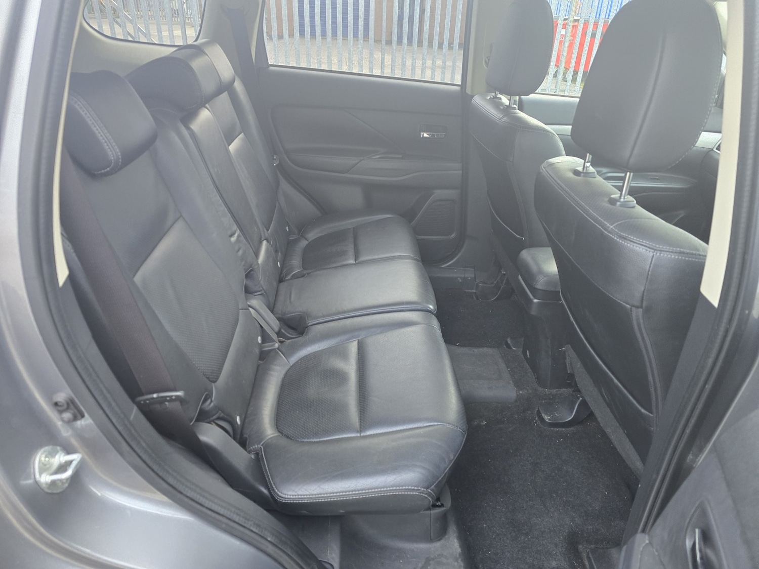 Used Mitsubishi Outlander 2014 for sale - 77749959: Photo 23