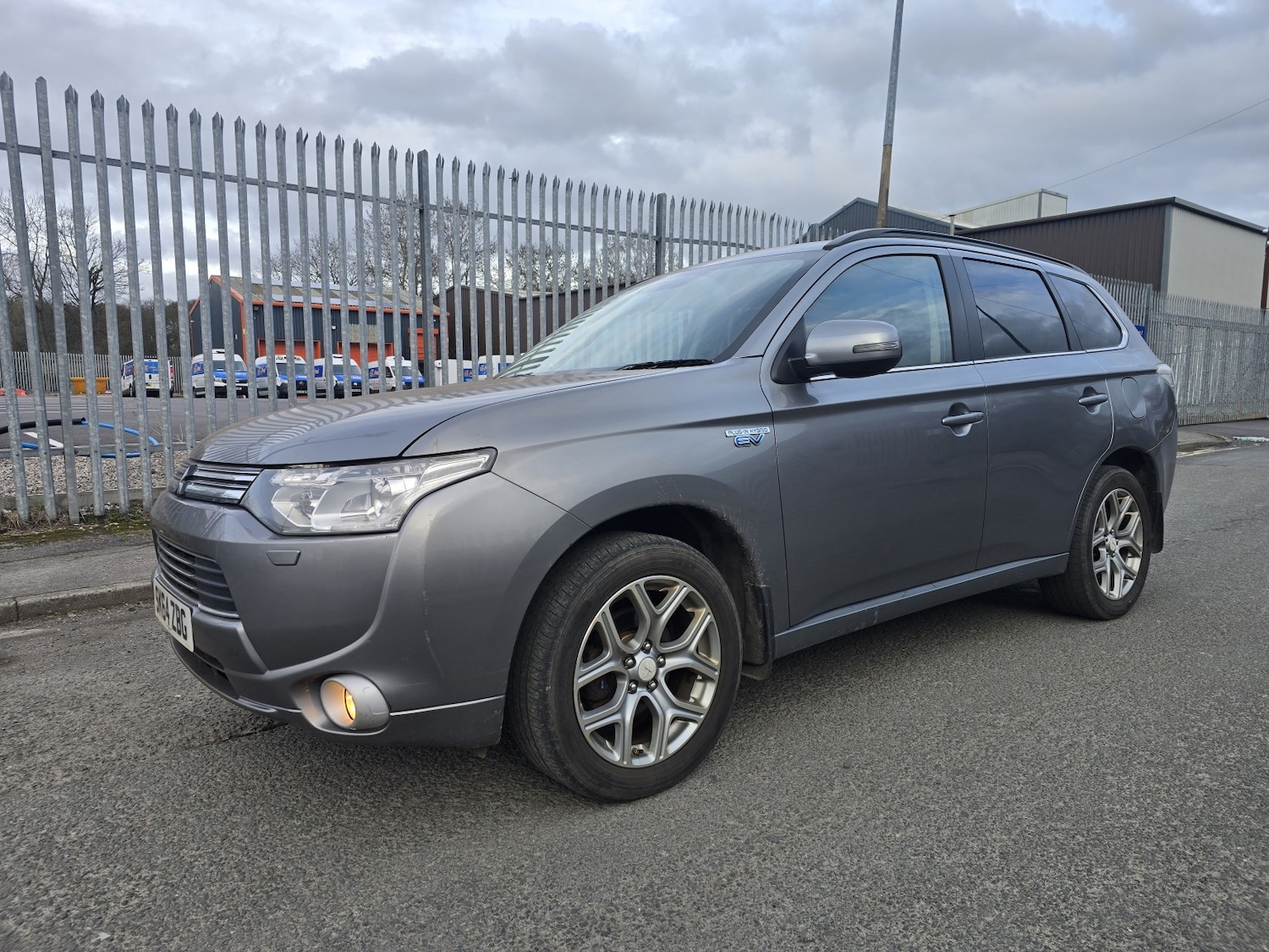 Used Mitsubishi Outlander 2014 for sale - 77749959: Photo 3