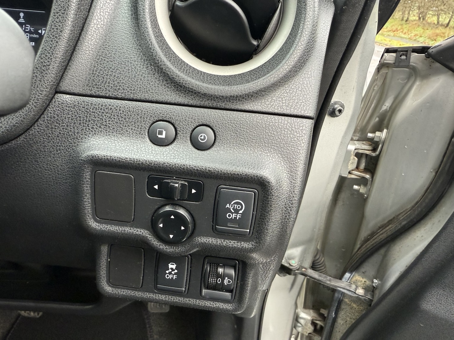 Used Nissan Note 2013 for sale - 76769848: Photo 21