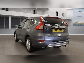 Used Honda CR-V 2017 for sale - 76837055: Photo