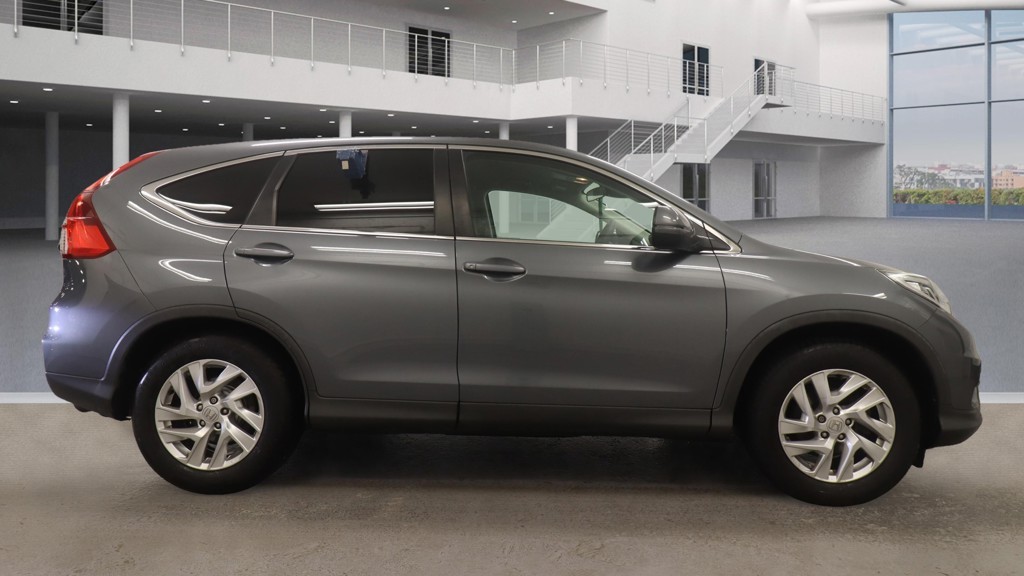 Used Honda CR-V 2017 for sale - 76837055: Photo 5