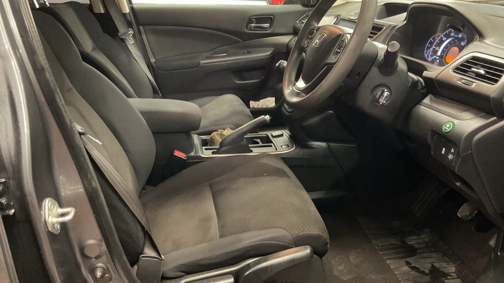 Used Honda CR-V 2017 for sale - 76837055: Photo 7