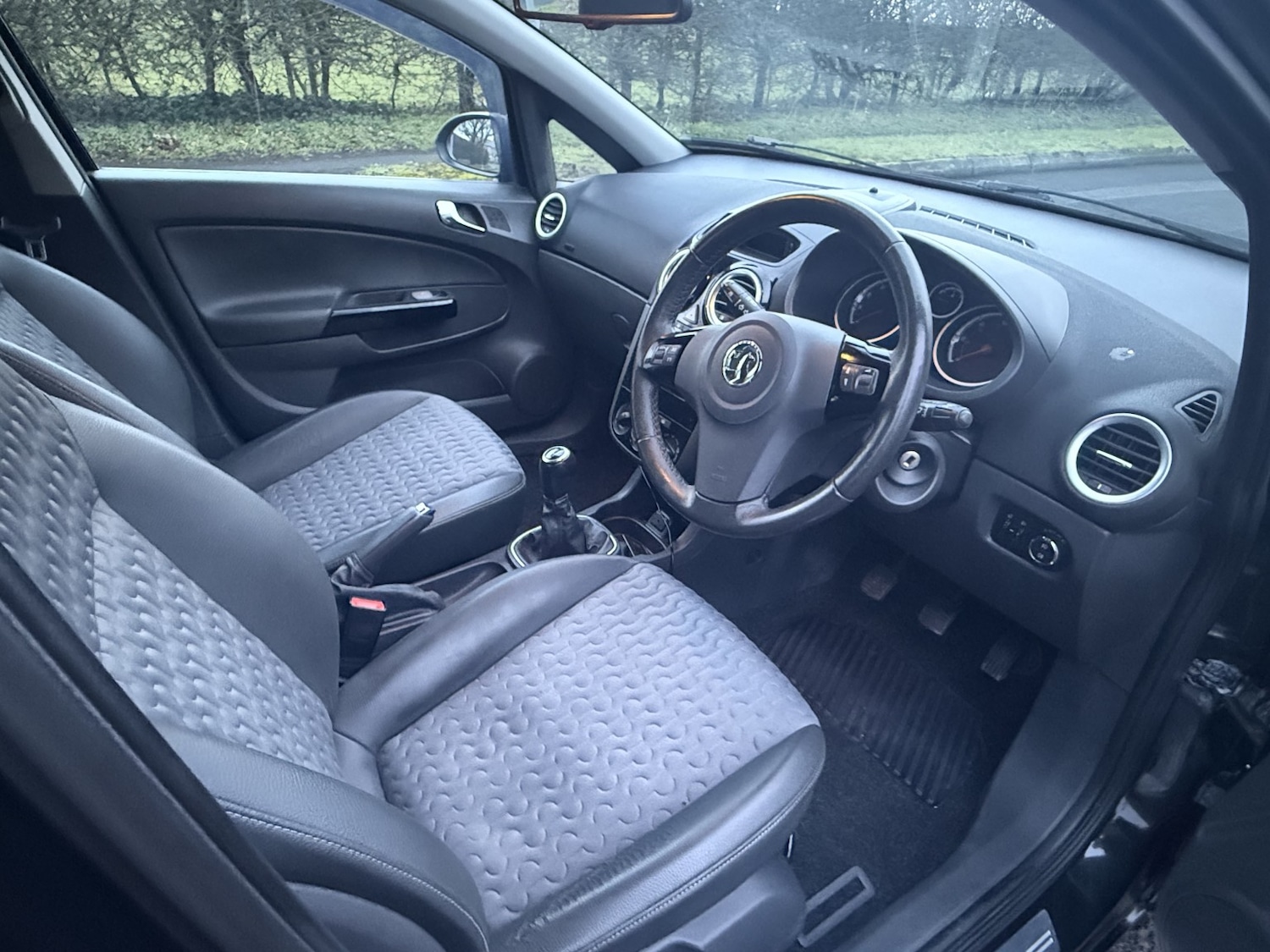 Used Vauxhall Corsa 2013 for sale - 77201280: Photo 14