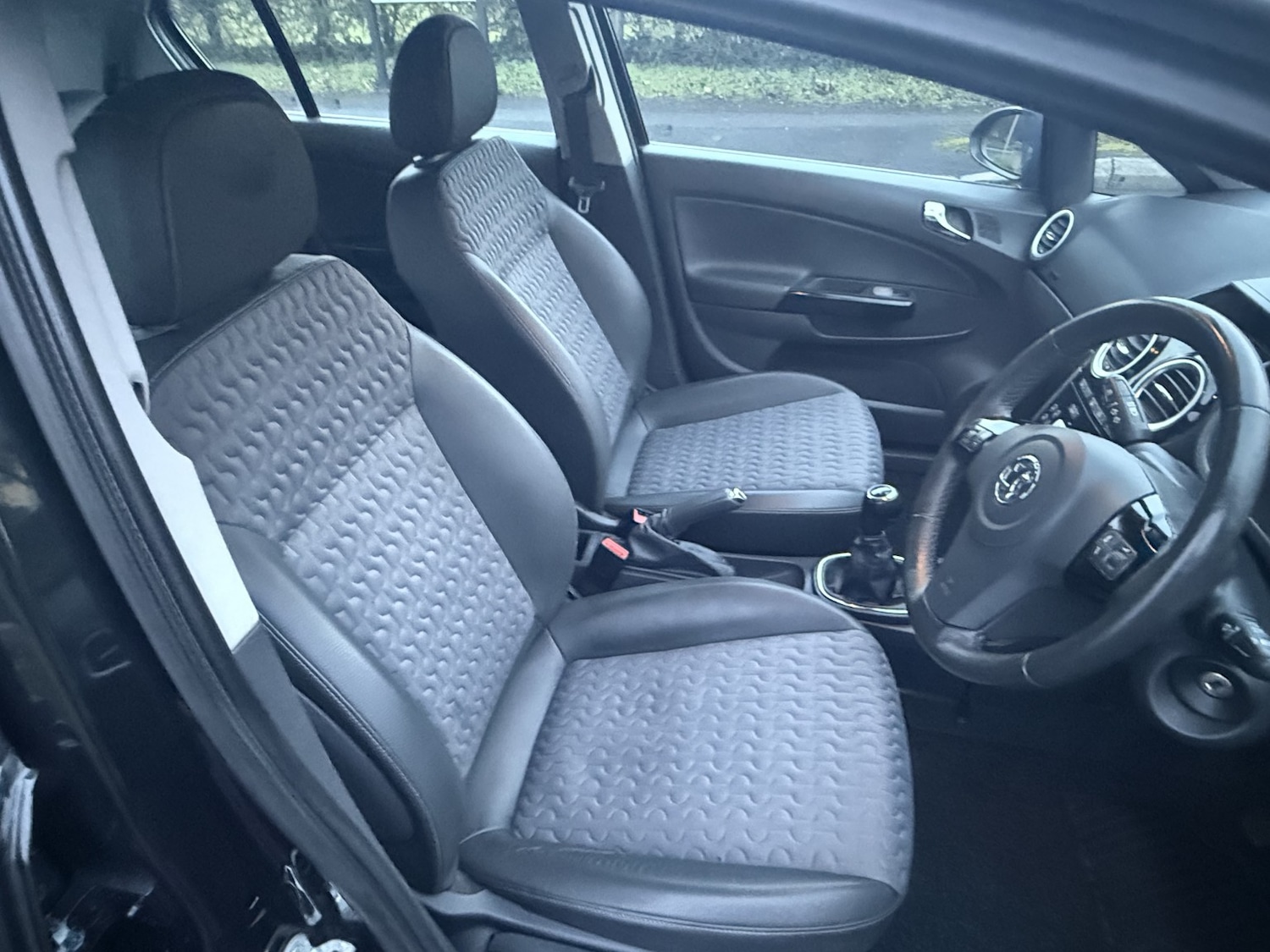 Used Vauxhall Corsa 2013 for sale - 77201280: Photo 15