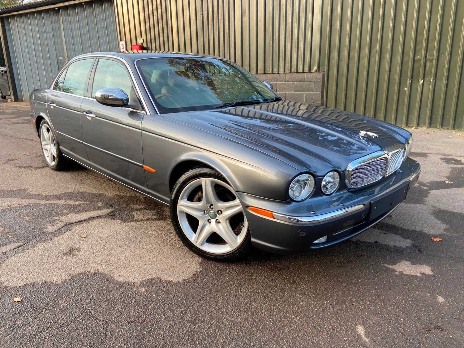 Classic Jaguar Xj Series Cars for Sale CCFS