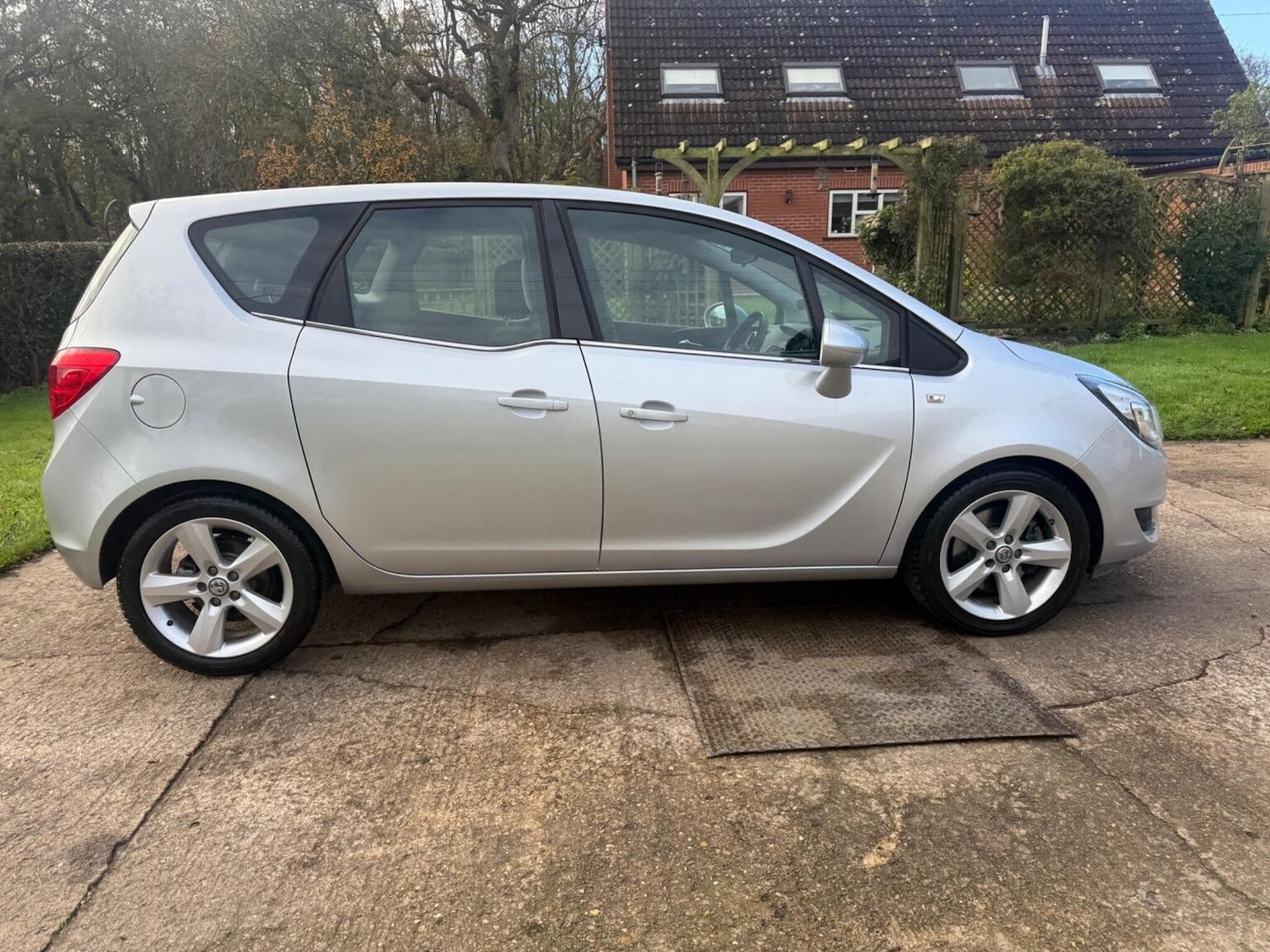 Used Vauxhall Meriva 2016 for sale - 76618607: Photo 20