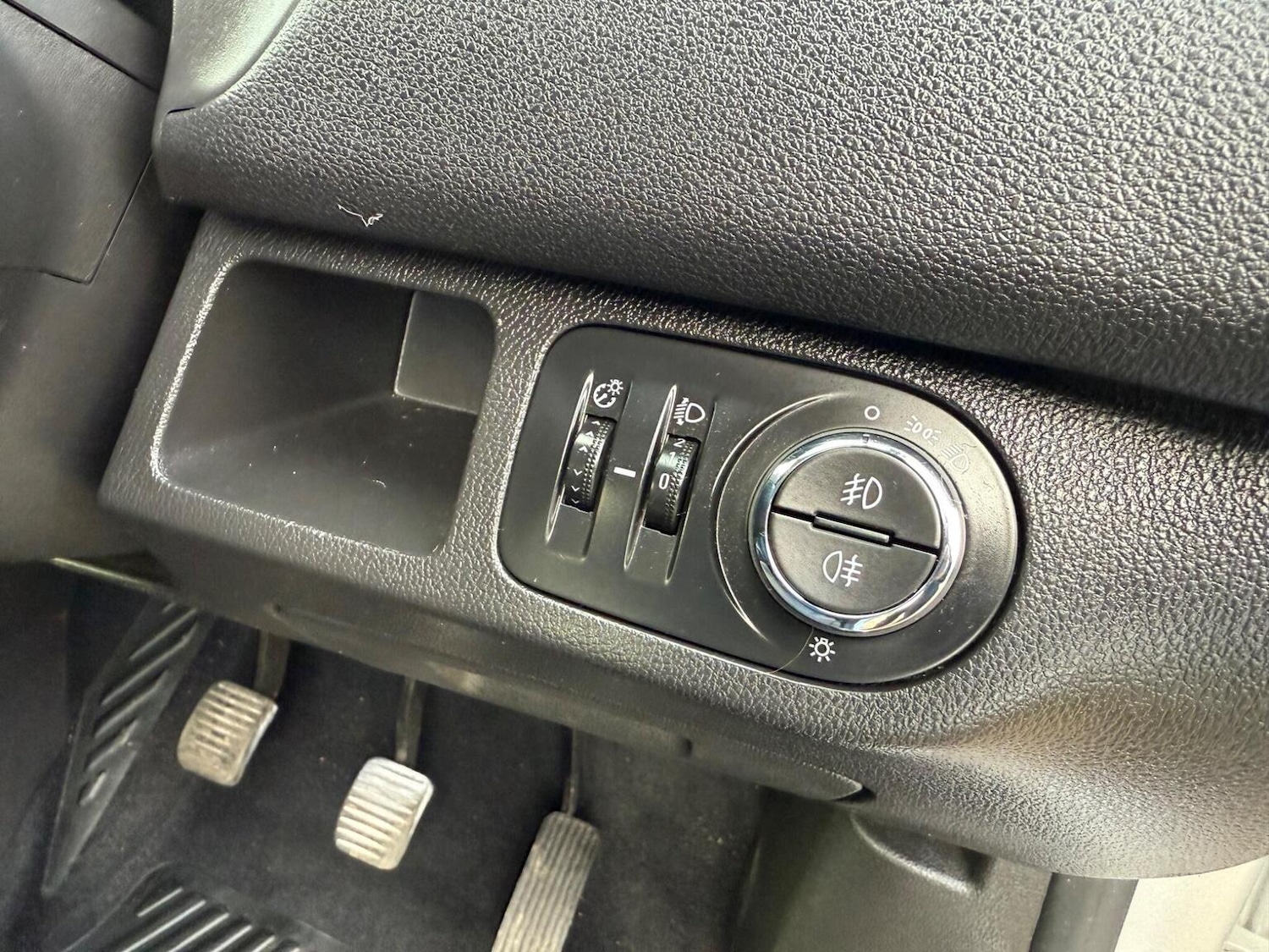 Used Vauxhall Meriva 2016 for sale - 76618607: Photo 33