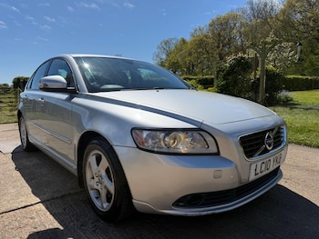 Used Volvo S40 2010 for sale - 78373415: Photo