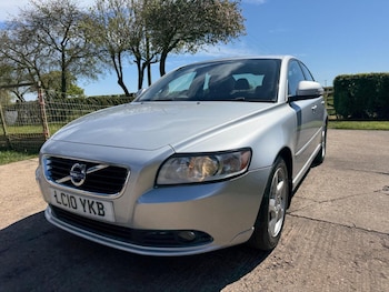 Used Volvo S40 2010 for sale - 78373415: Photo
