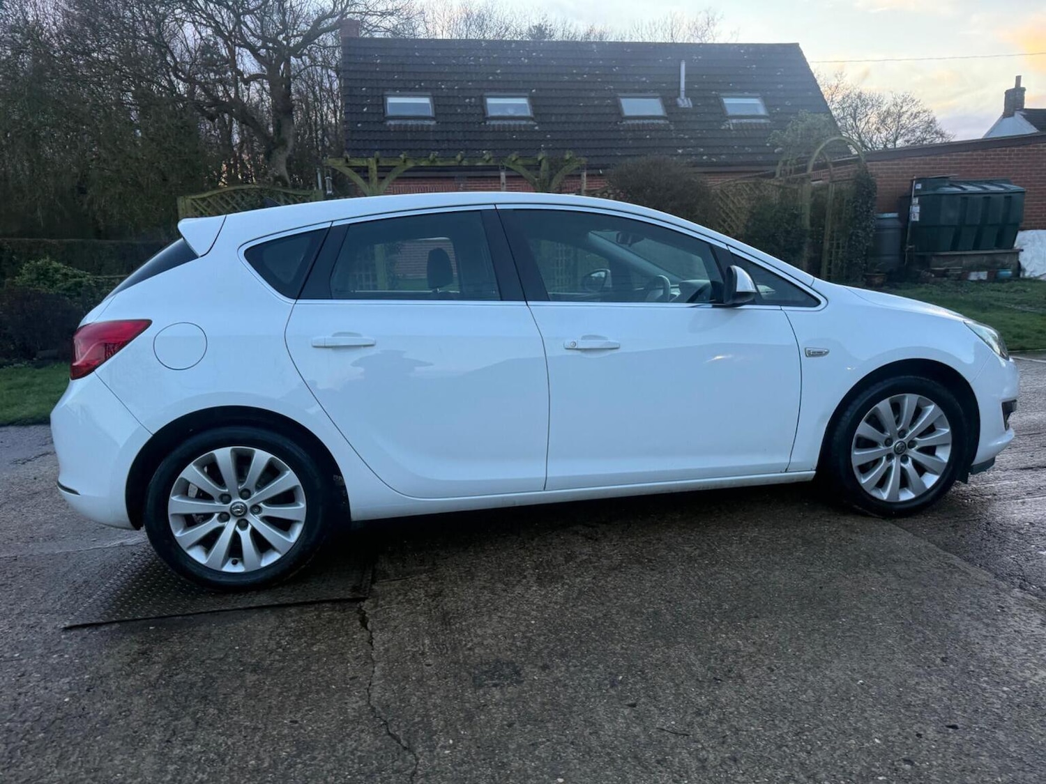 Used Vauxhall Astra 2013 for sale - 77578456: Photo 24