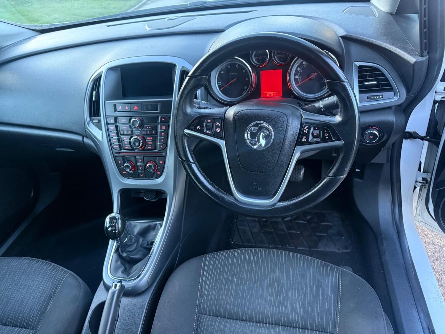 Used Vauxhall Astra 2013 for sale - 77578456: Photo 28