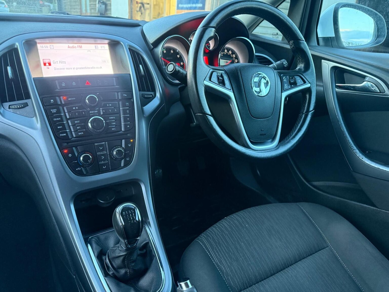 Used Vauxhall Astra 2013 for sale - 77578456: Photo 29