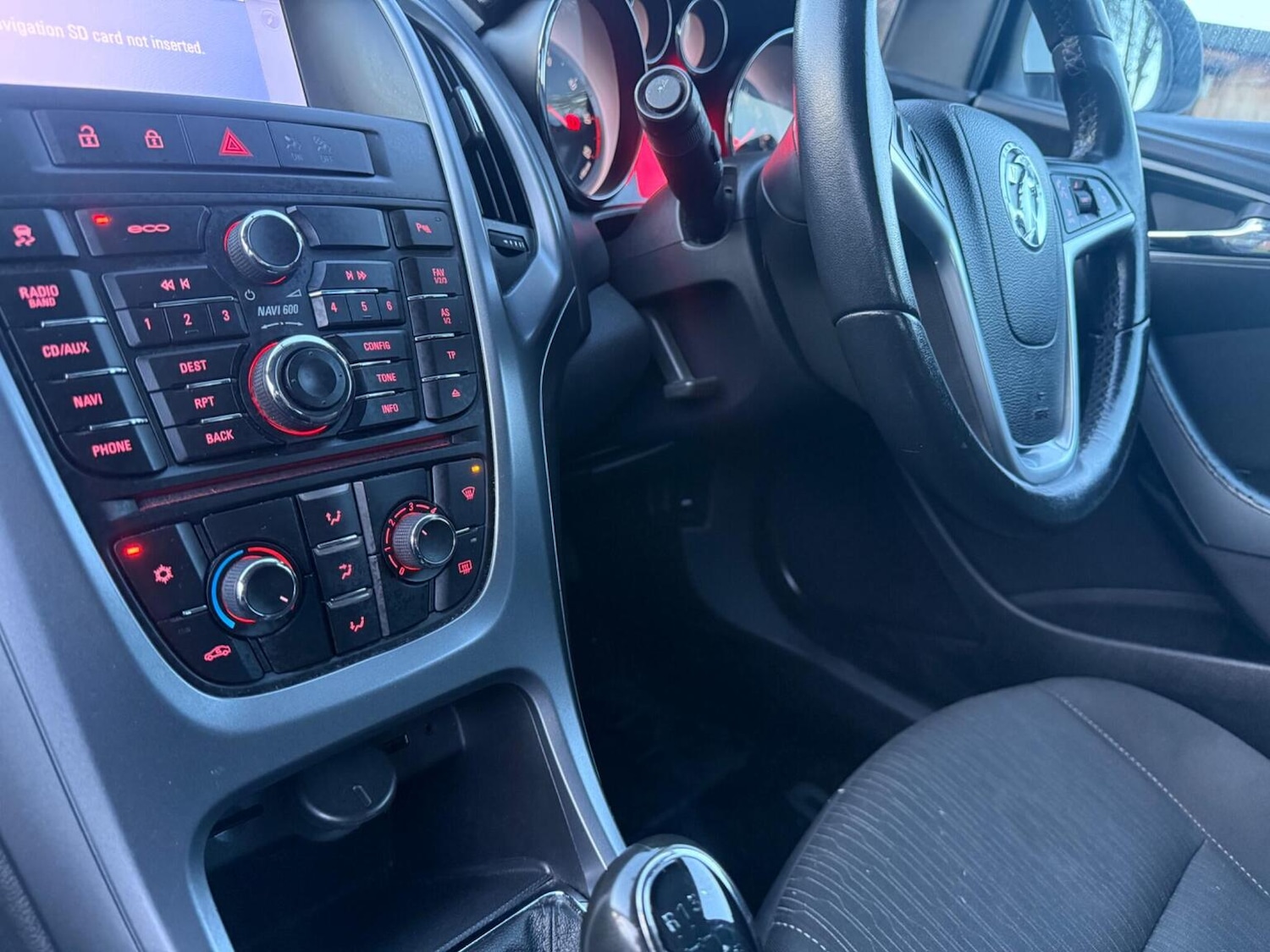 Used Vauxhall Astra 2013 for sale - 77578456: Photo 32