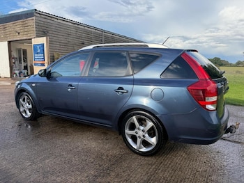 Used Kia Ceed 2011 for sale - 75951582: Photo