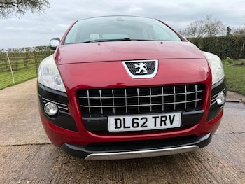 Used Peugeot 3008 2012 for sale - 79111531: Photo