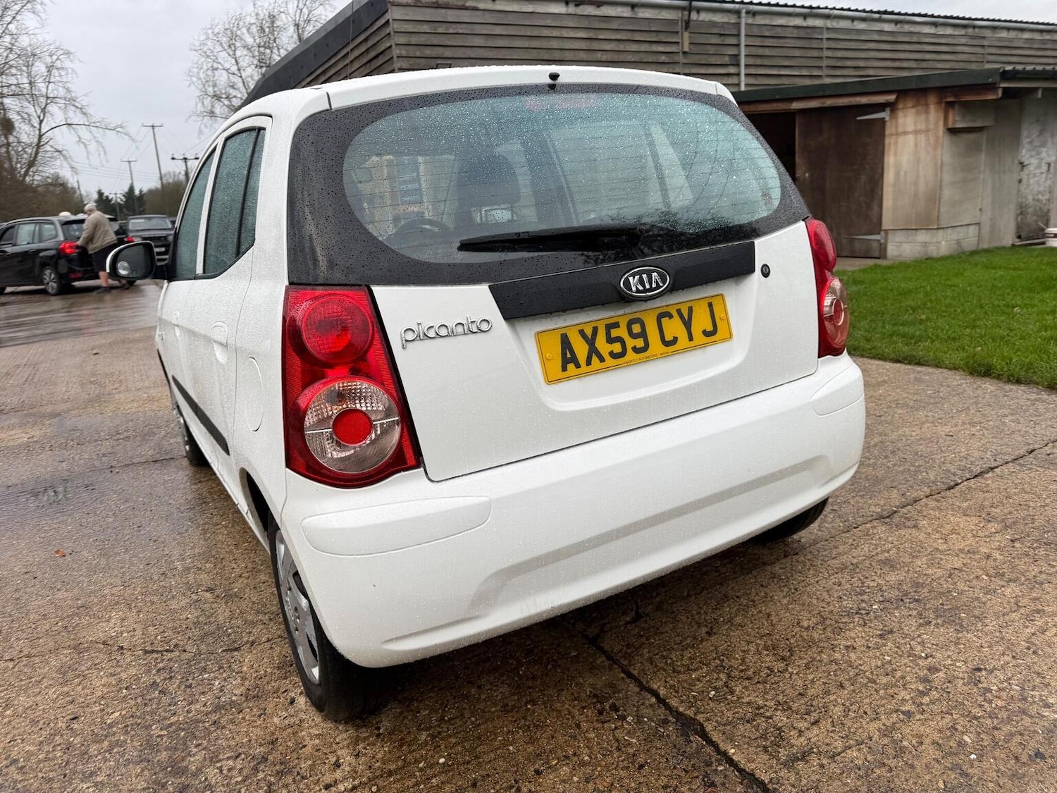 Used Kia Picanto 2010 for sale - 76974421: Photo 12