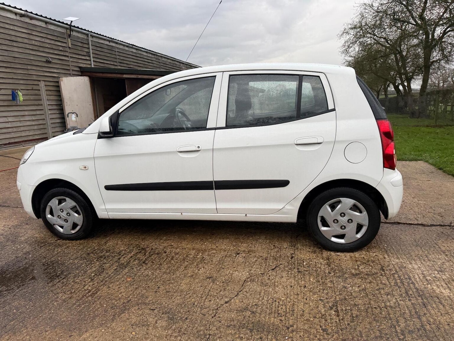 Used Kia Picanto 2010 for sale - 76974421: Photo 16