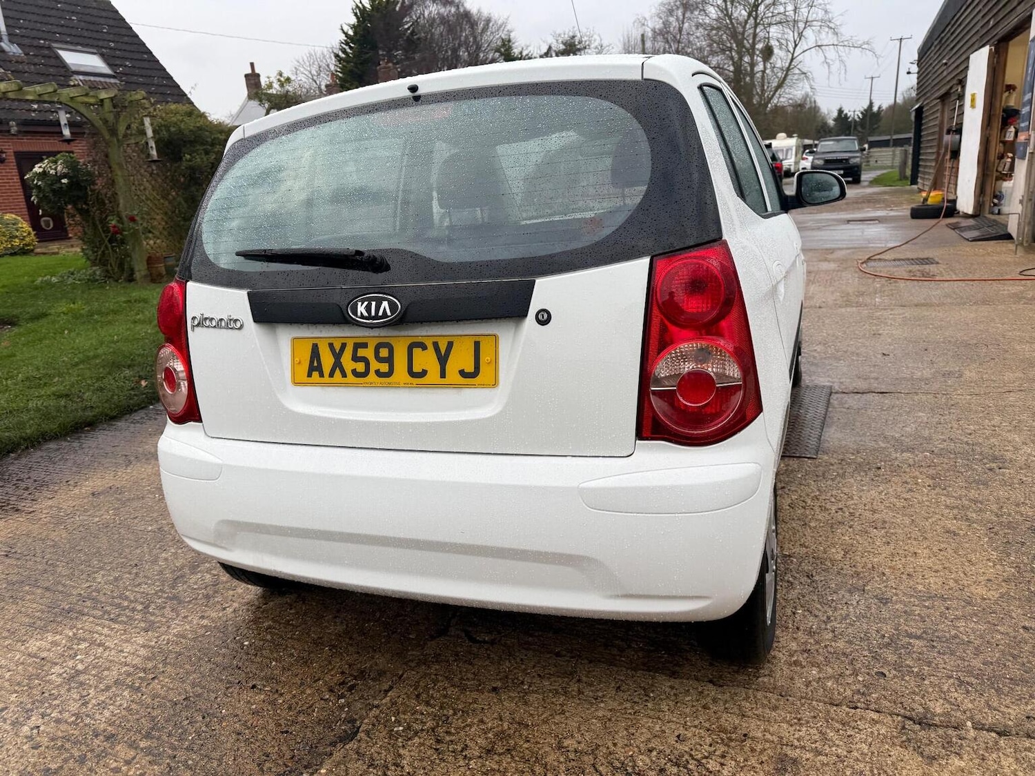 Used Kia Picanto 2010 for sale - 76974421: Photo 19